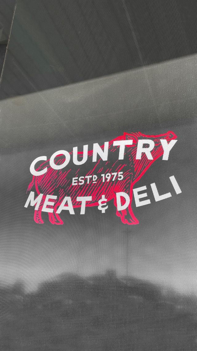 ✨ @countrymeatdeli Brand Updates ✨

We love bringing brands to life in retail environments. This project included the production and installation of exterior dimensional lettering, see-through window vinyls, and interior signage.

Hats off to @lokicreative on the great identity work 👌🏻

#retailstore #signage #vinyldecals #butcher #letsbuildyourbrand
